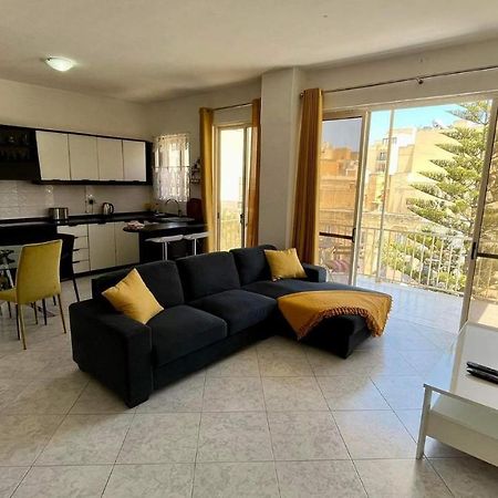 Apartmán Sea View And Valley View Flat In Marsalforn Exteriér fotografie